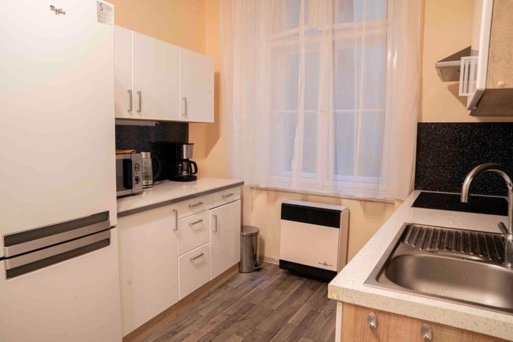 Cozy Flat By Wenceslas Square! Πράγα Εξωτερικό φωτογραφία